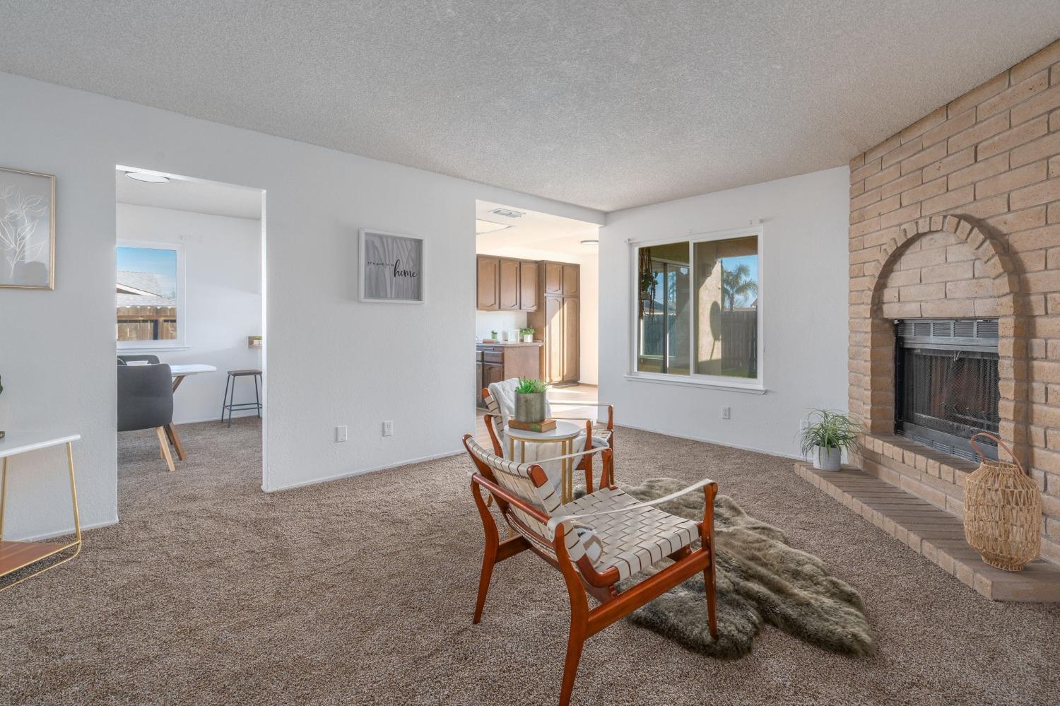 8276 Scottsdale Drive