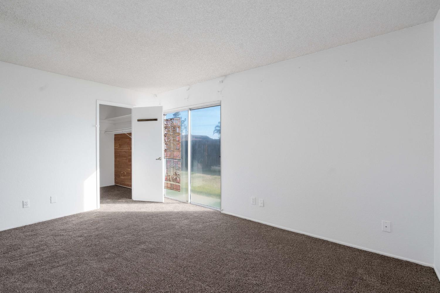 8276 Scottsdale Drive
