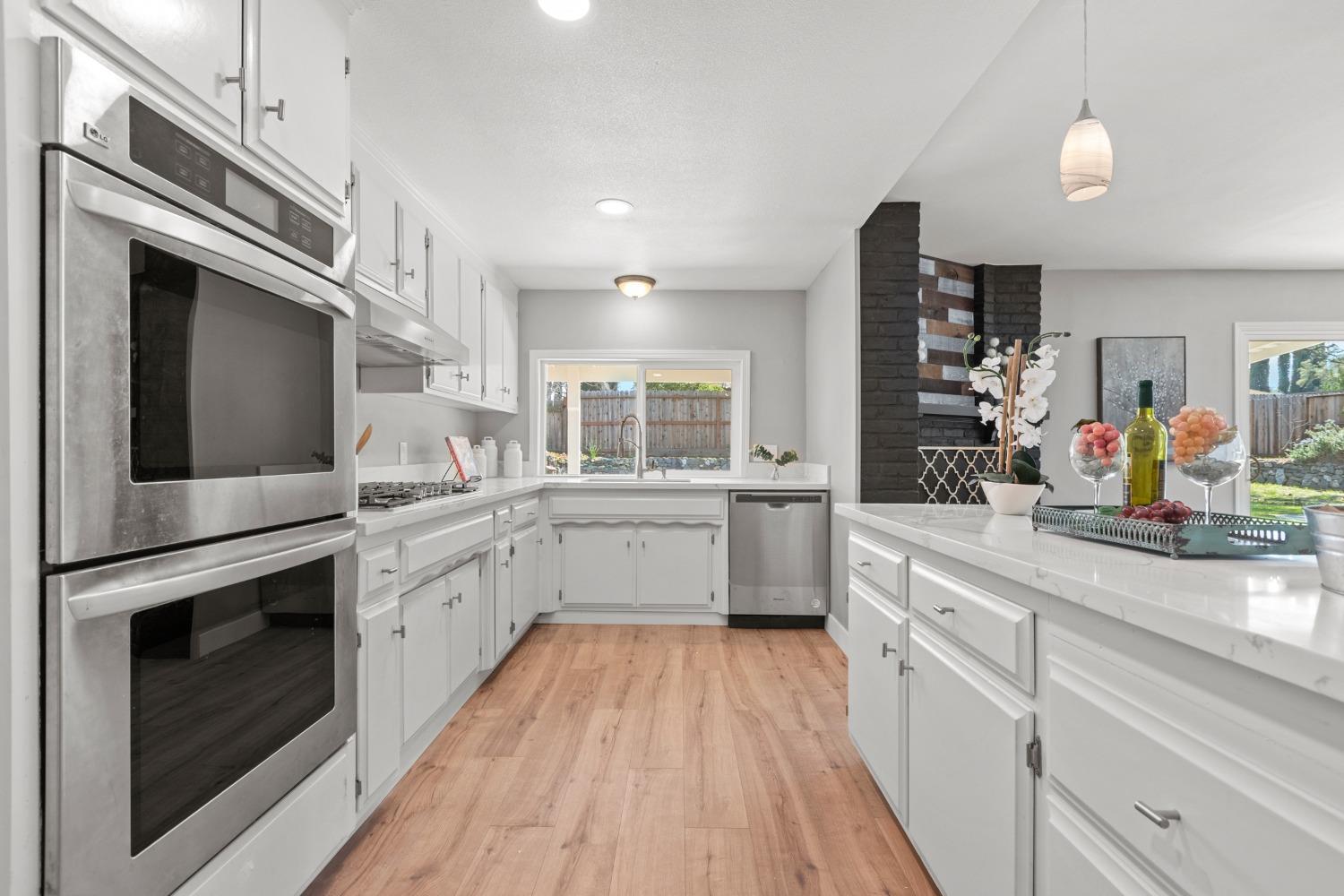 7924 Wildridge Drive