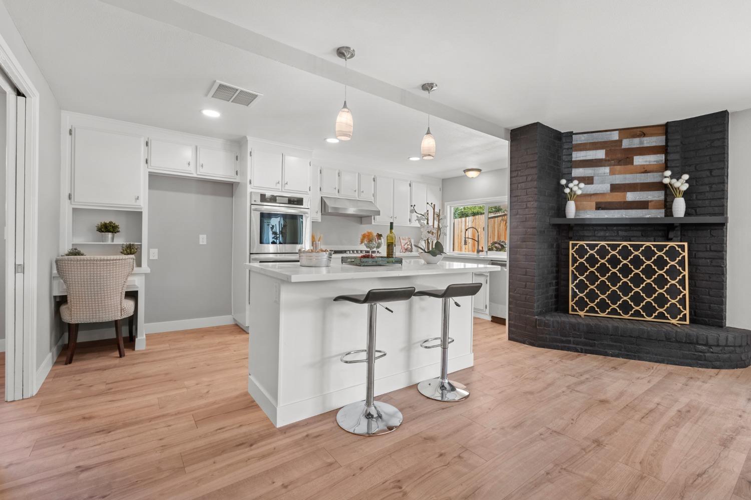 7924 Wildridge Drive