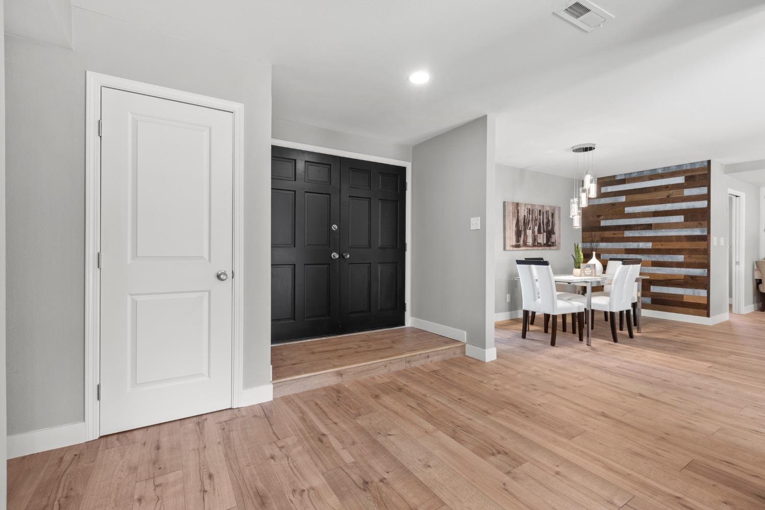 7924 Wildridge Drive