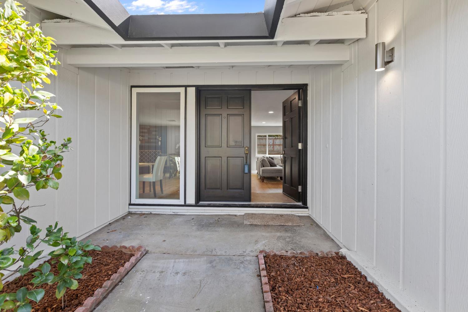 7924 Wildridge Drive
