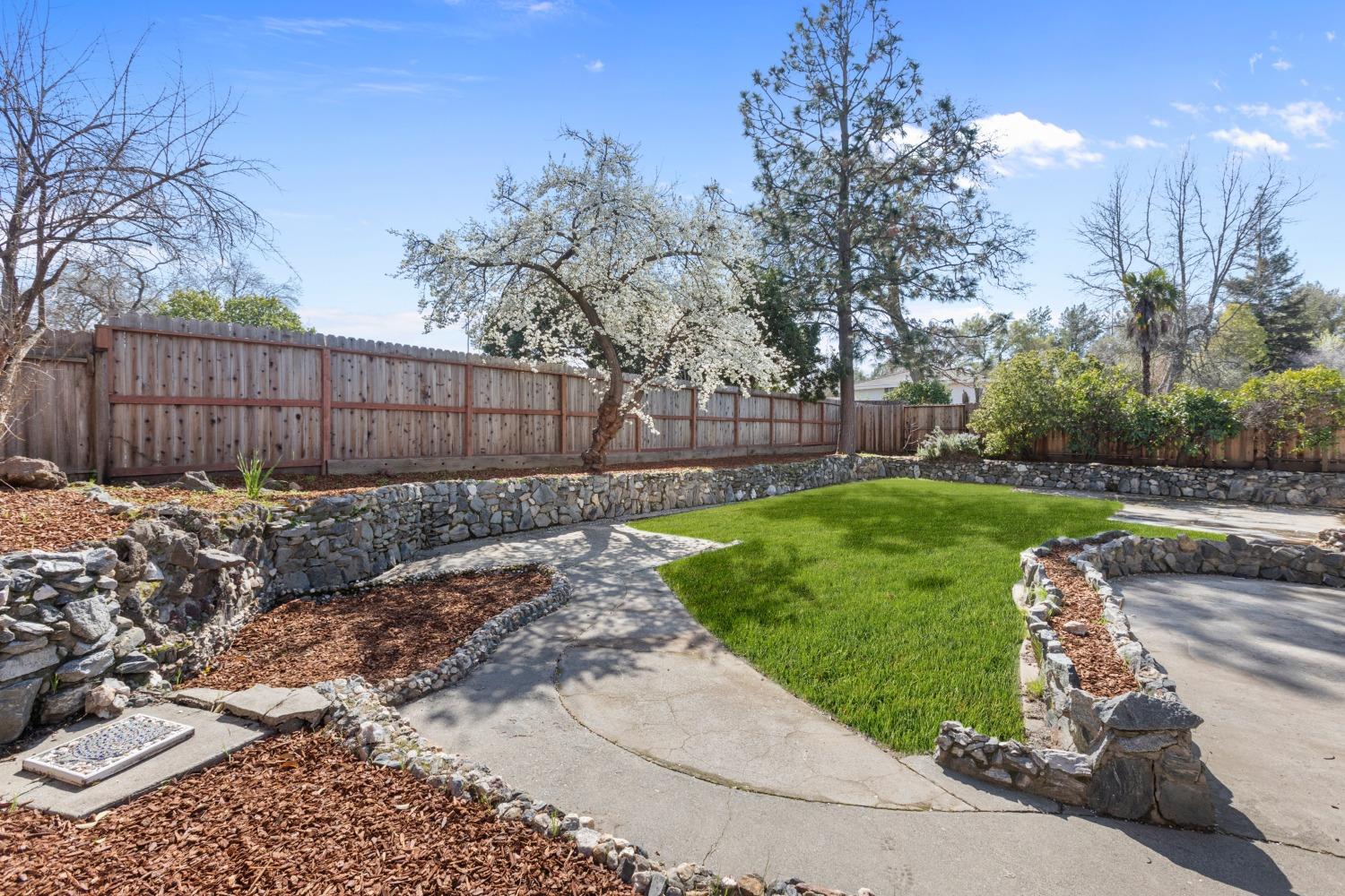 7924 Wildridge Drive