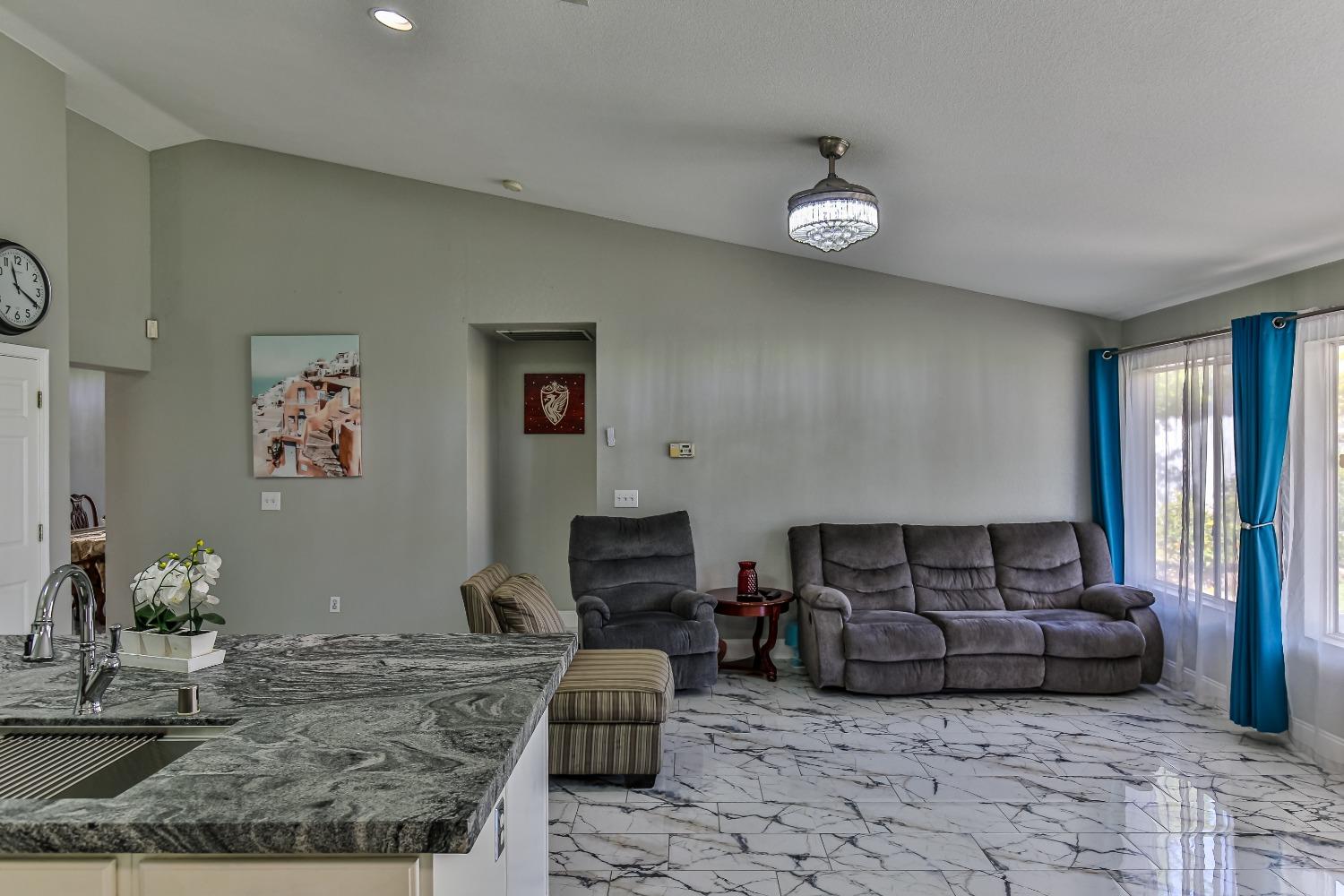 8489 Mcgray Way
