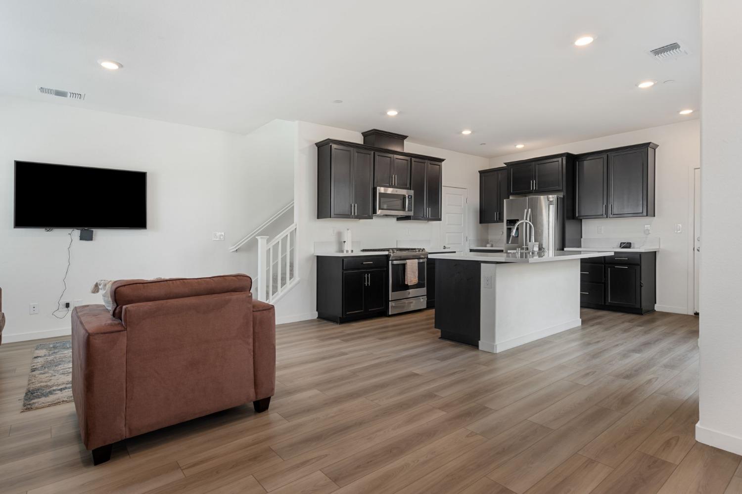 4537 Blackrock Drive