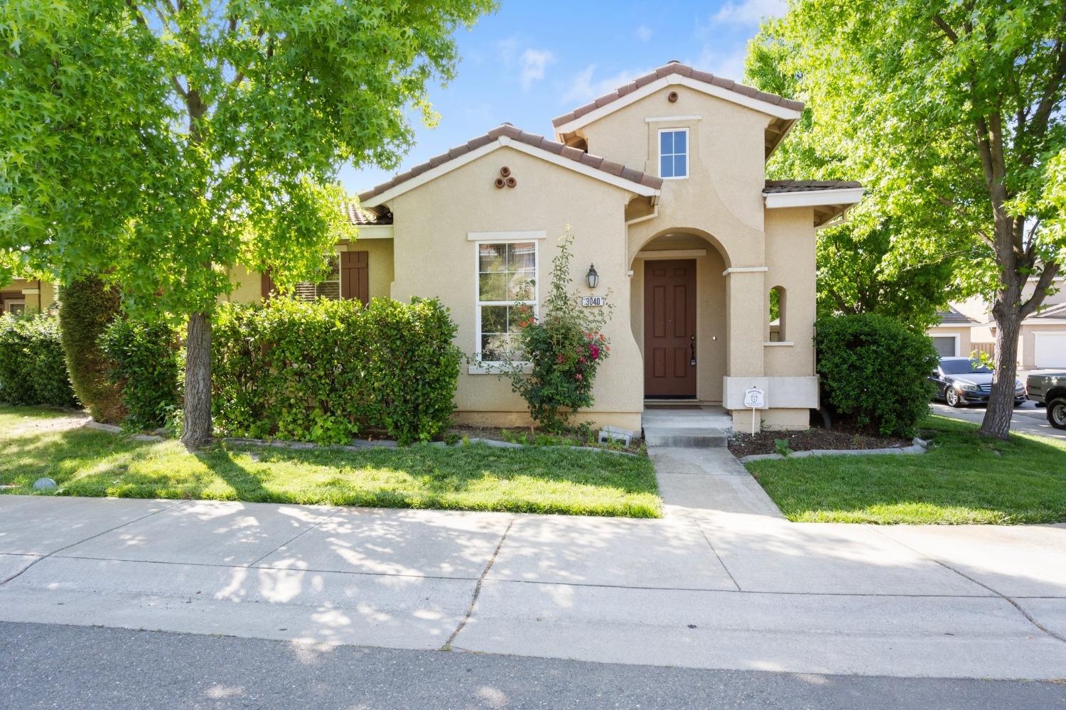 3040 Spoonwood Way