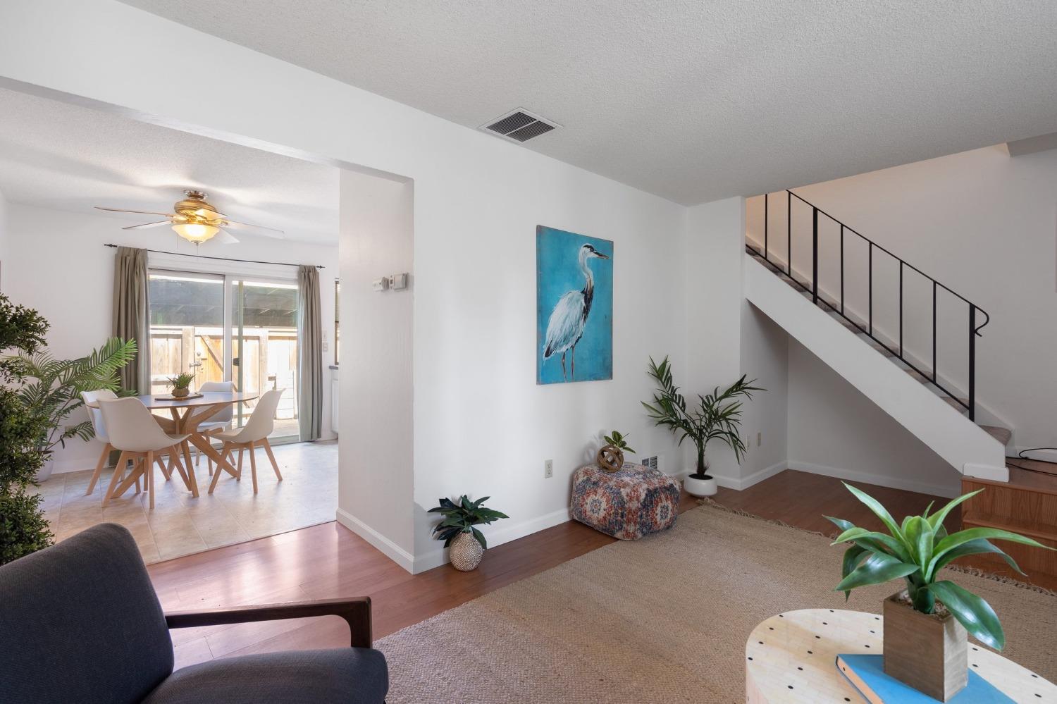 8824 Sawtelle Way B