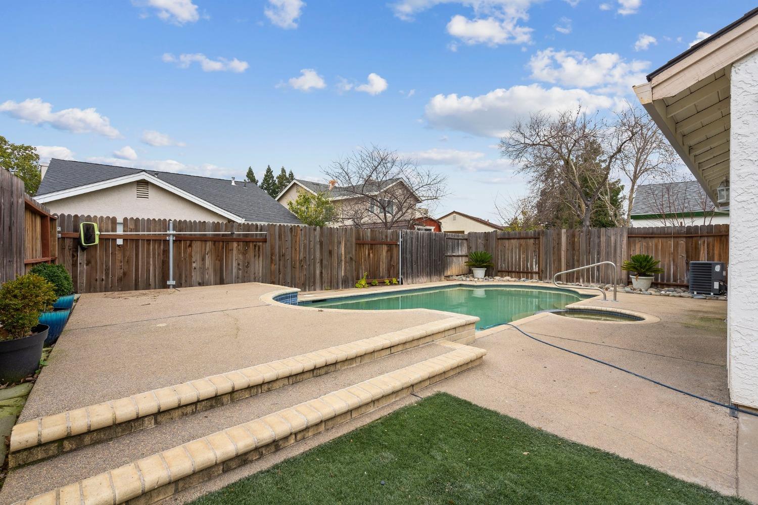 9420 Trenholm Drive