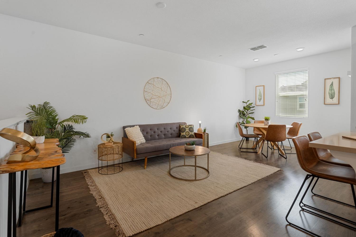 2559 Radar Lane