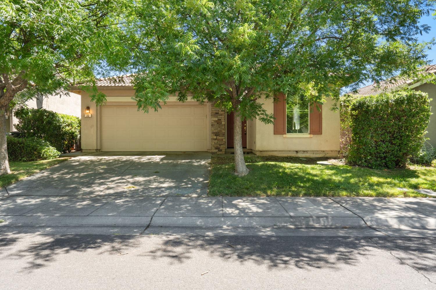 22 Naponee Court