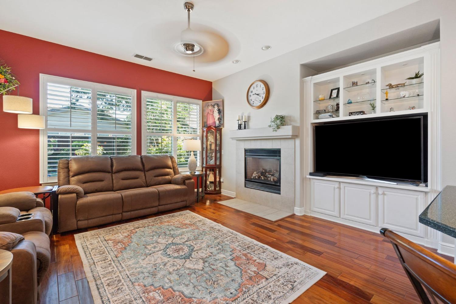 2624 Heritage Park Lane