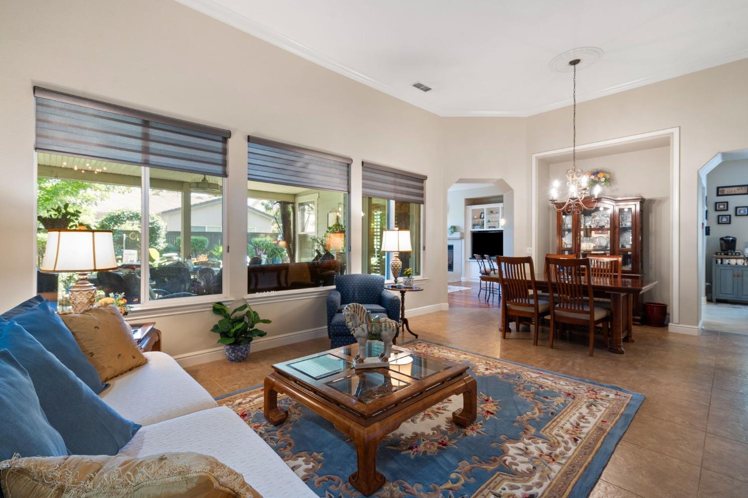 2624 Heritage Park Lane