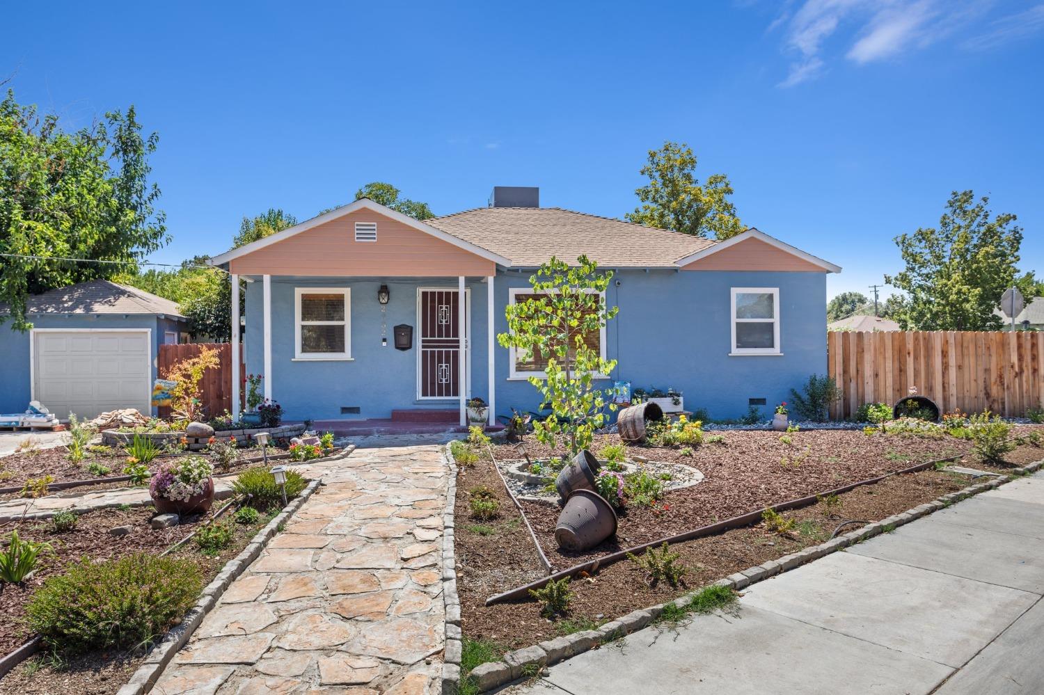 2332 Traction Avenue