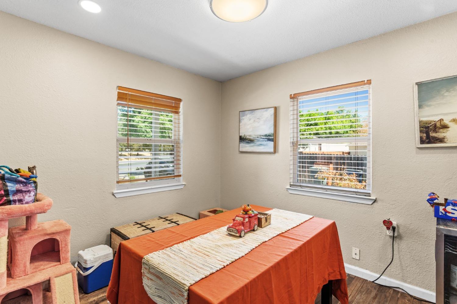 2332 Traction Avenue