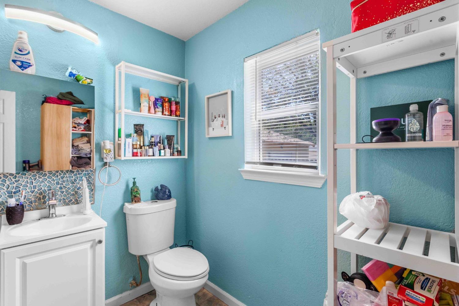 2332 Traction Avenue