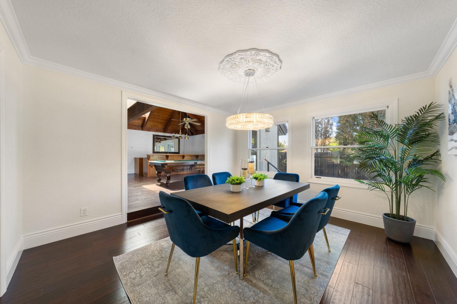 1946 Vista Creek Drive