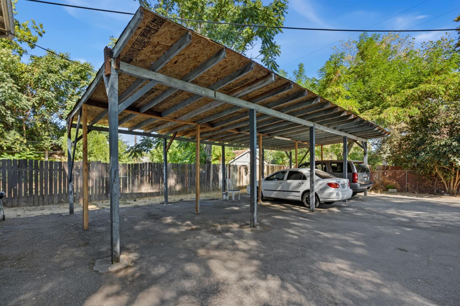 321 W El Camino Avenue