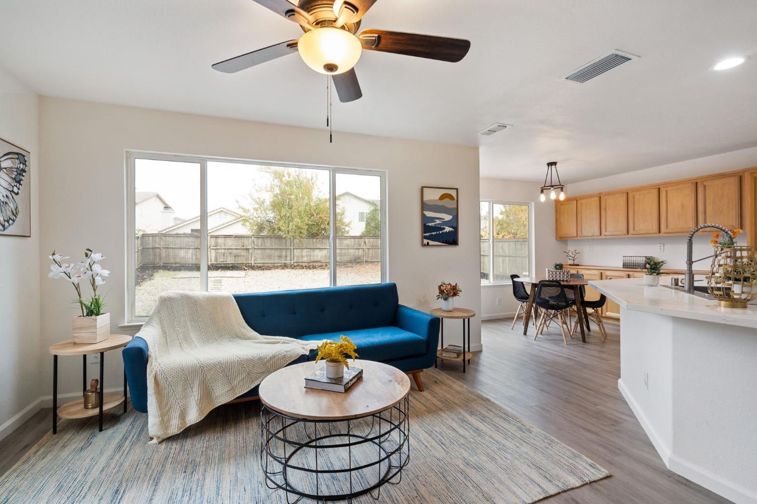 579 Regency Park Circle