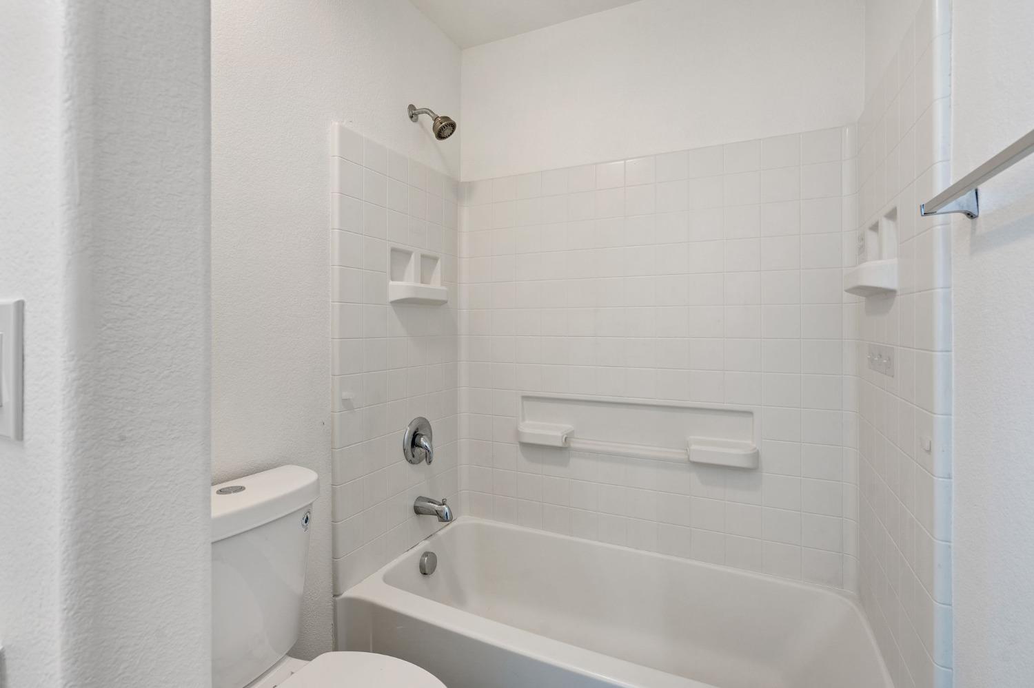 579 Regency Park Circle