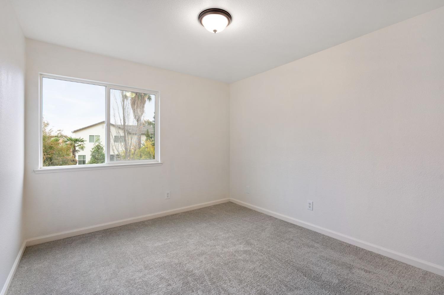 579 Regency Park Circle