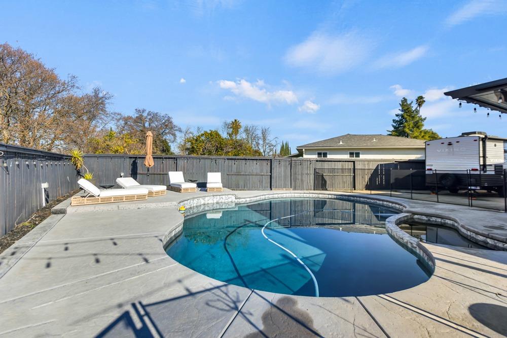 7414 Myrtle Vista Avenue