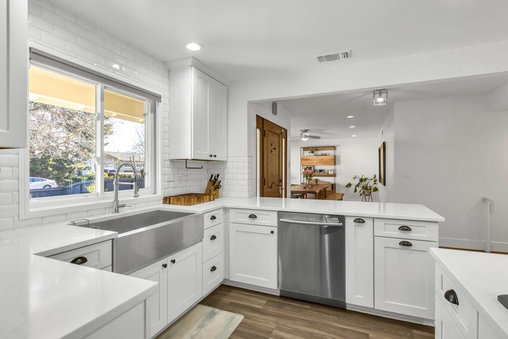 7414 Myrtle Vista Avenue