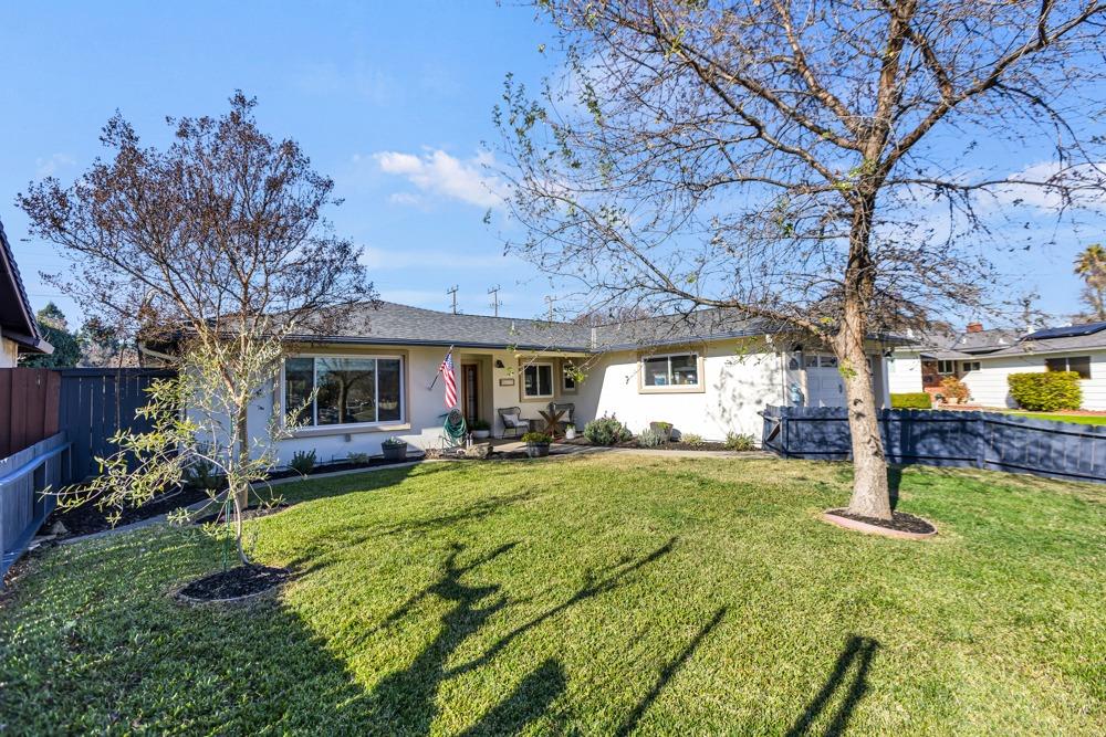 7414 Myrtle Vista Avenue