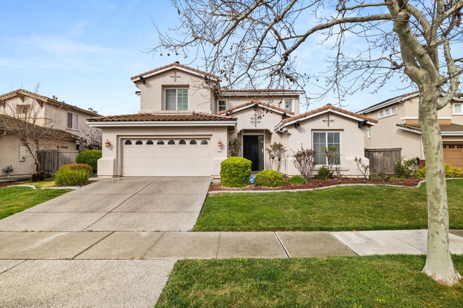 1453 Danbrook Drive