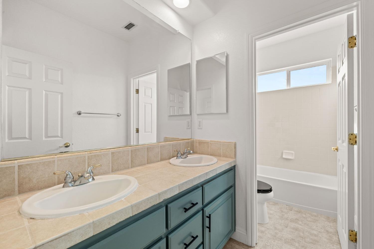 1453 Danbrook Drive