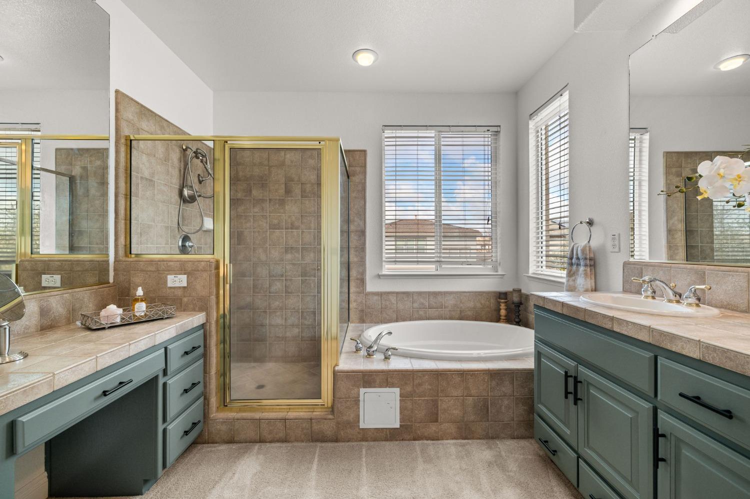 1453 Danbrook Drive