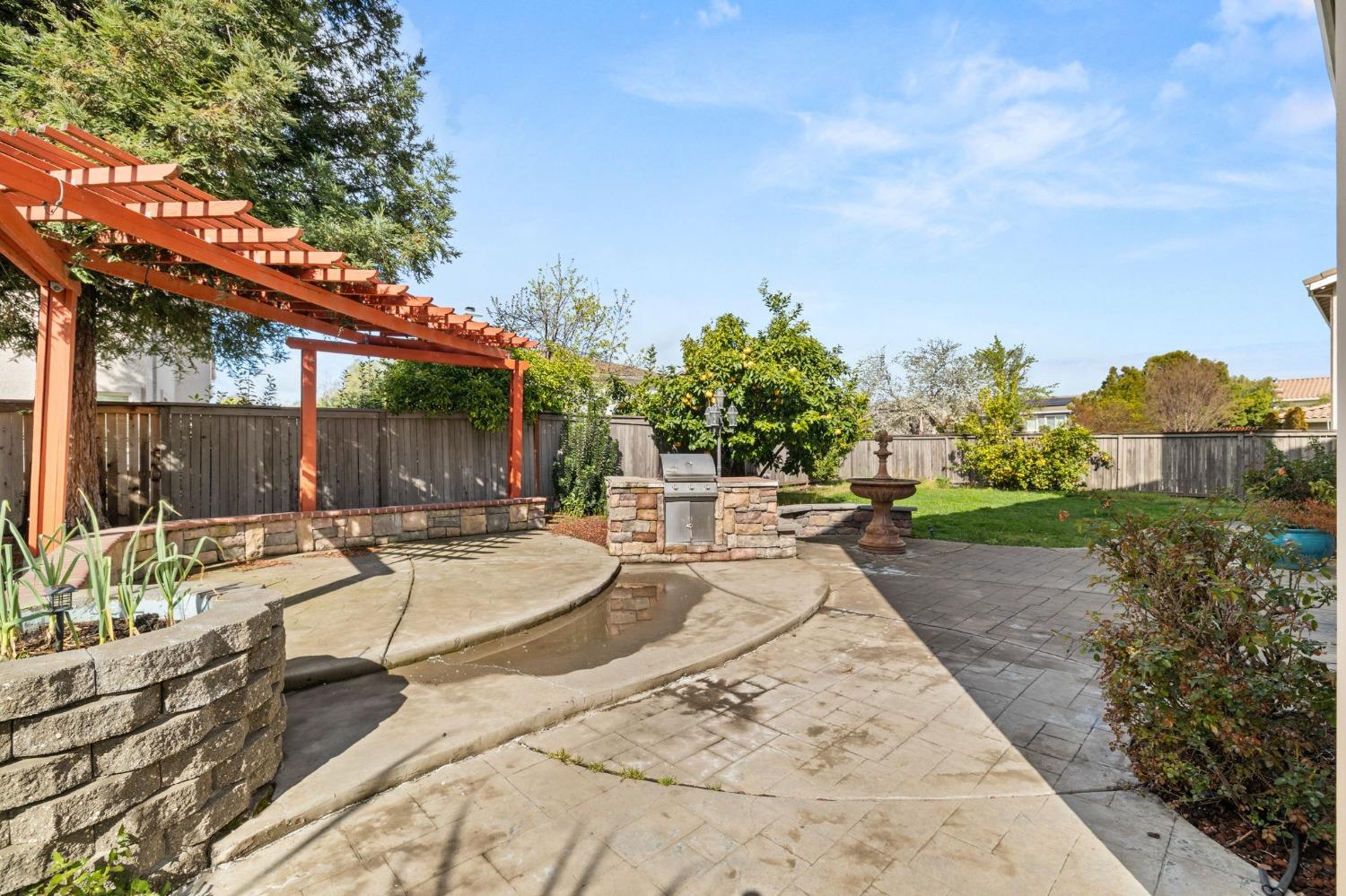 1453 Danbrook Drive