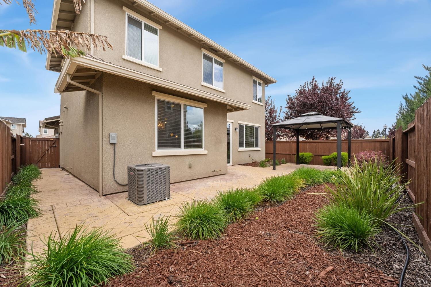 4534 Acacia Ridge Street