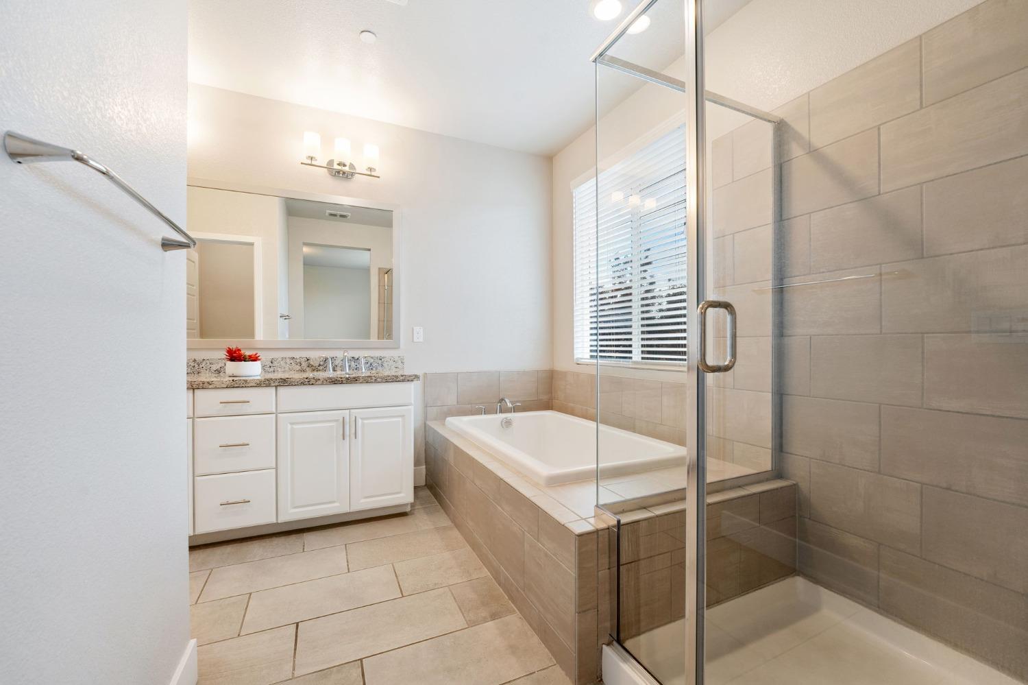 4534 Acacia Ridge Street