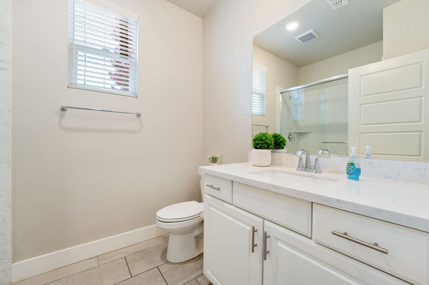 4534 Acacia Ridge Street