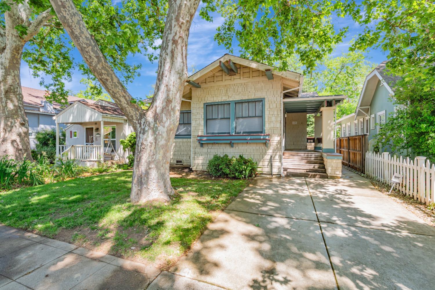 2535 41st Street