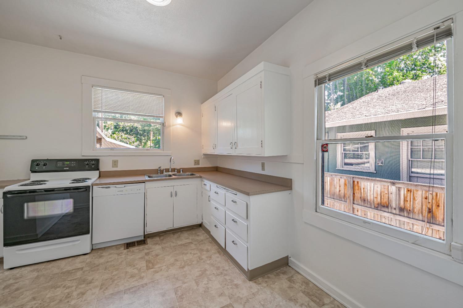 2535 41st Street