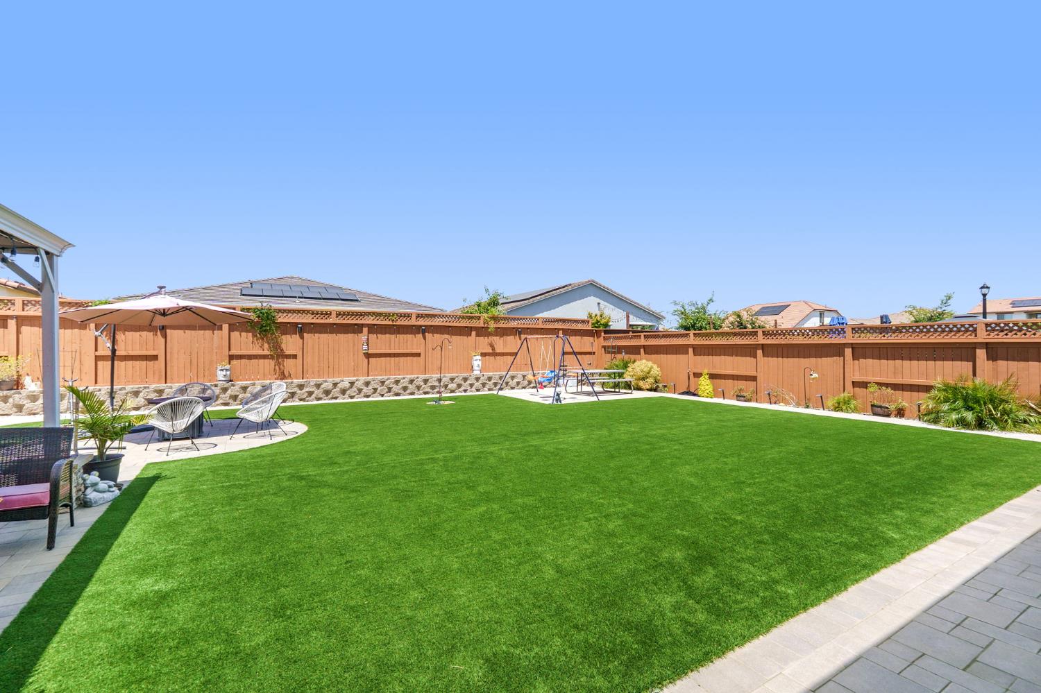 2013 Banks Place