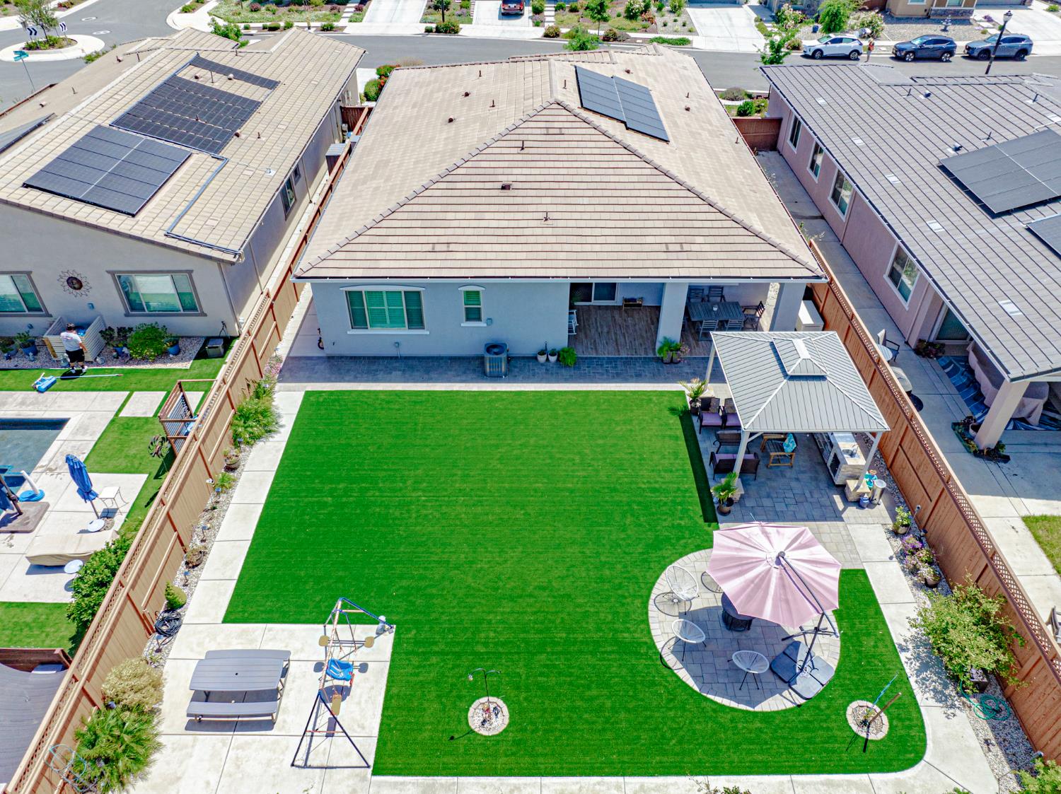 2013 Banks Place