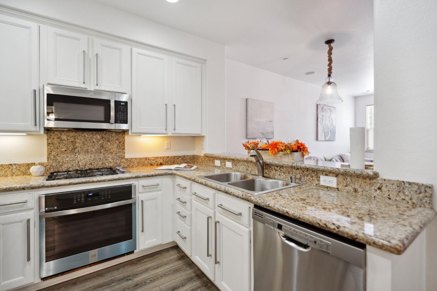 4059 Innovator Drive 5102