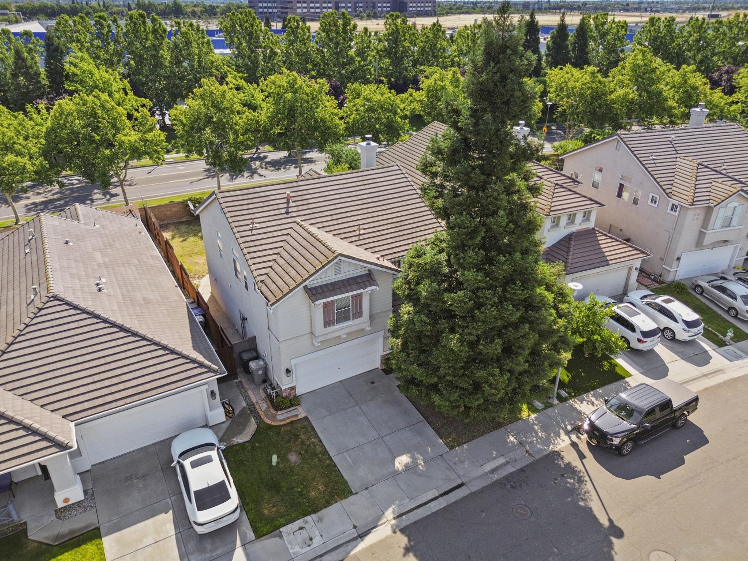 4154 Windsong Street