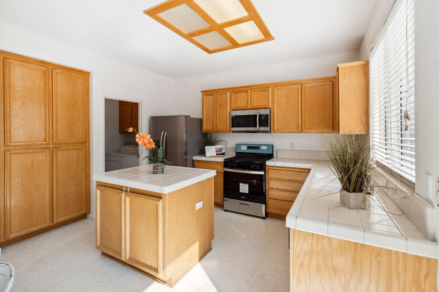 4154 Windsong Street