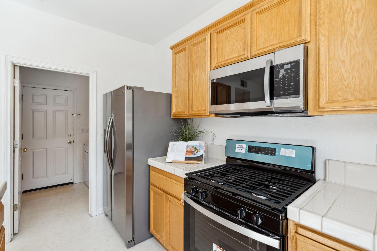 4154 Windsong Street