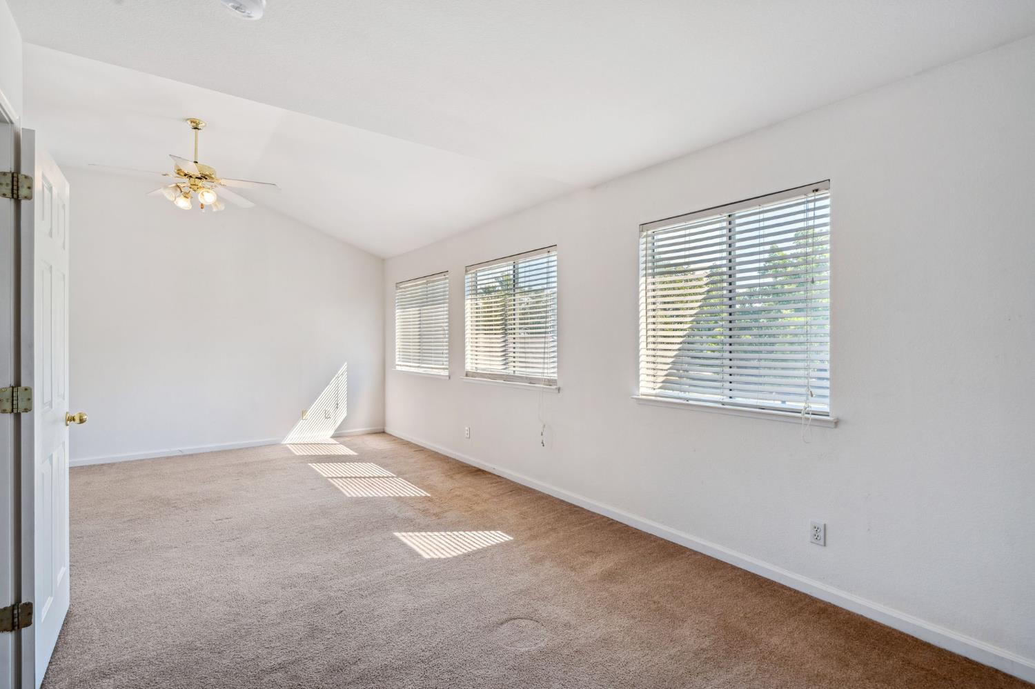 4154 Windsong Street