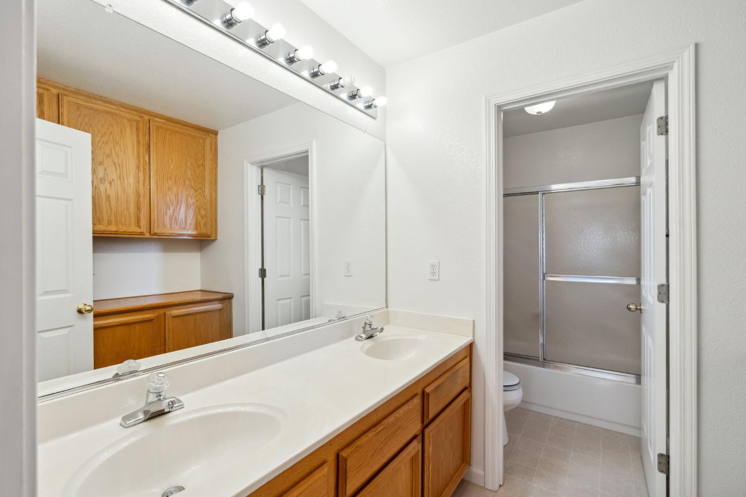 4154 Windsong Street