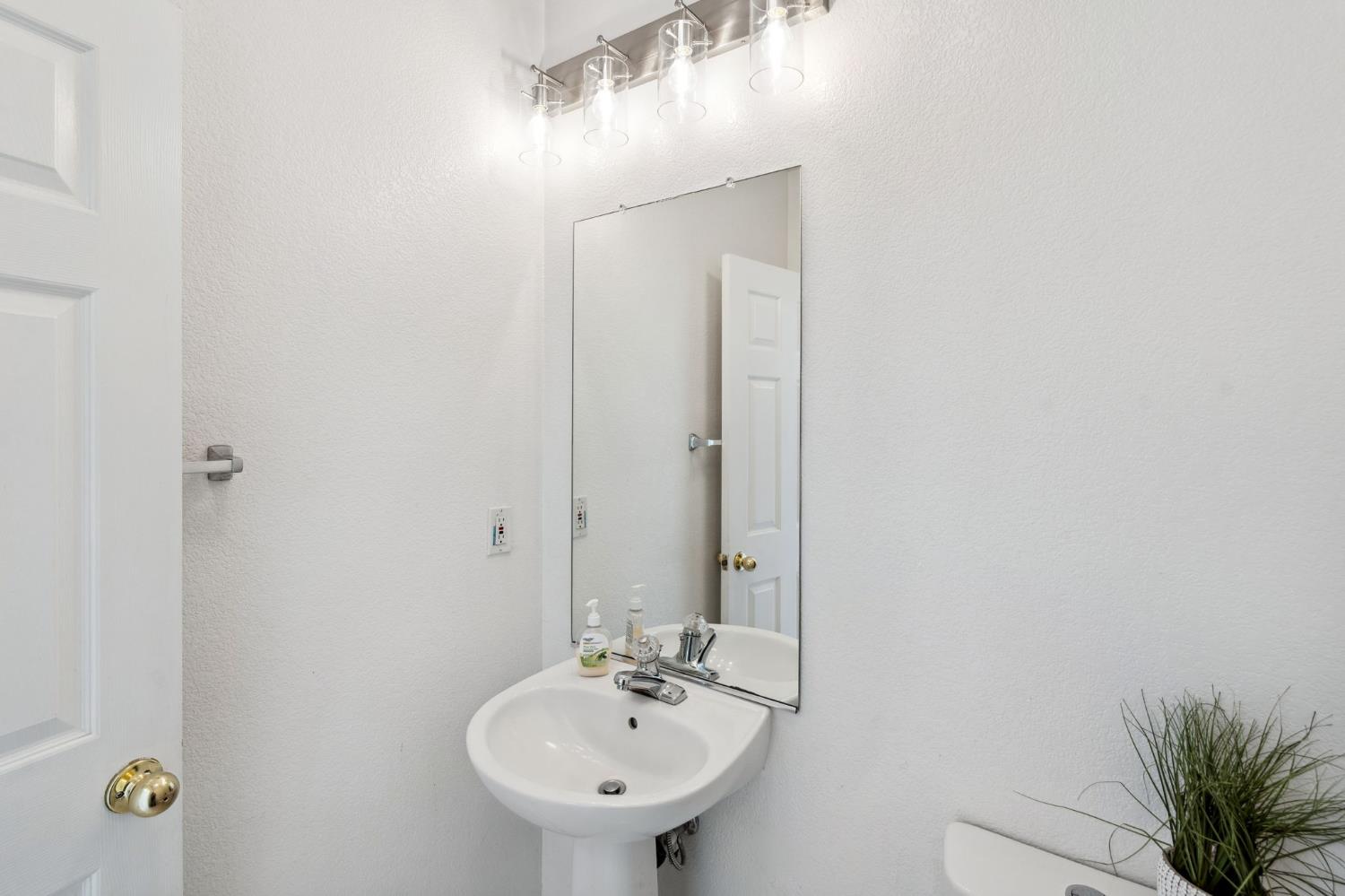 4154 Windsong Street