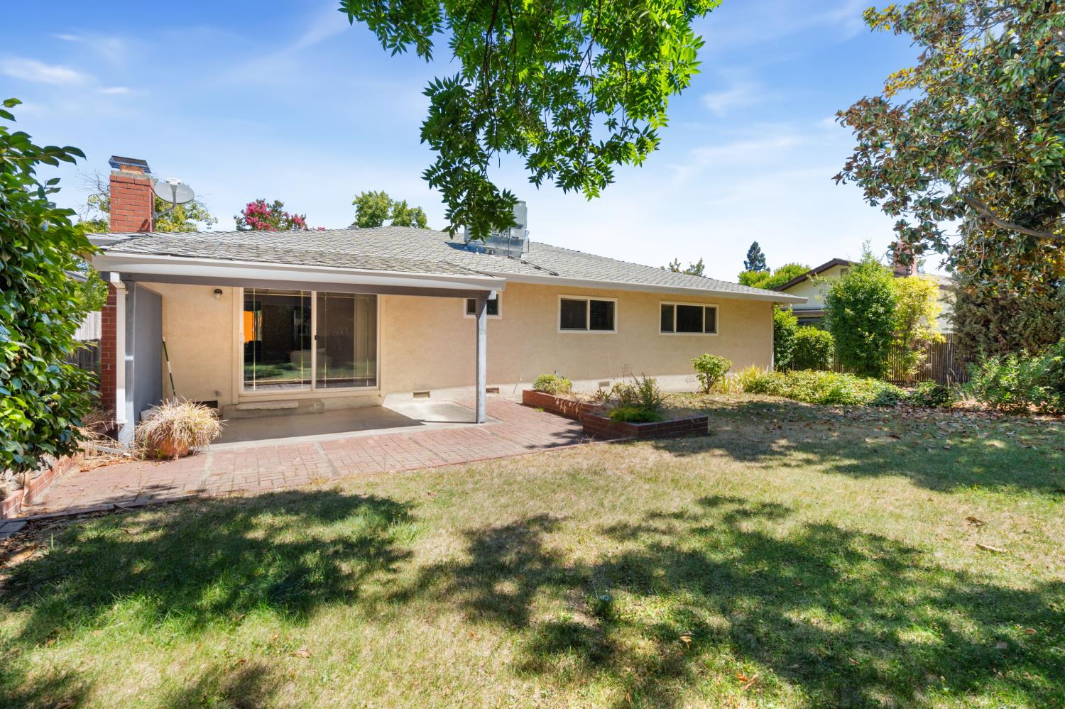 6446 Perrin Way