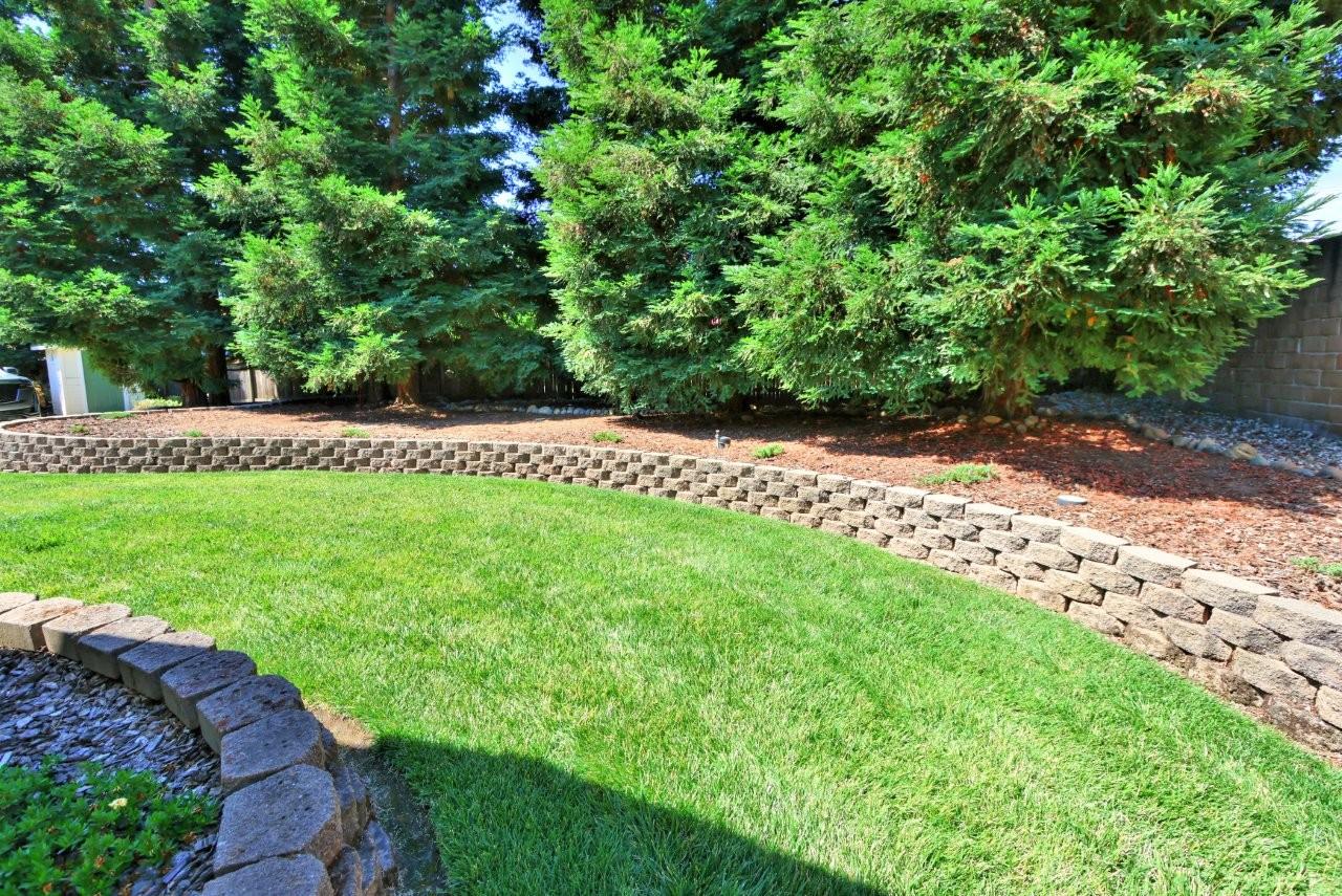 8826 FAIR OAKS Boulevard