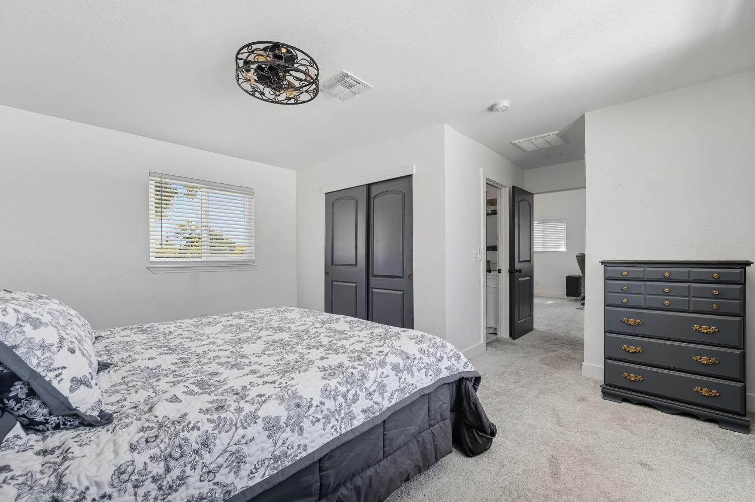 2536 Las Casas Way