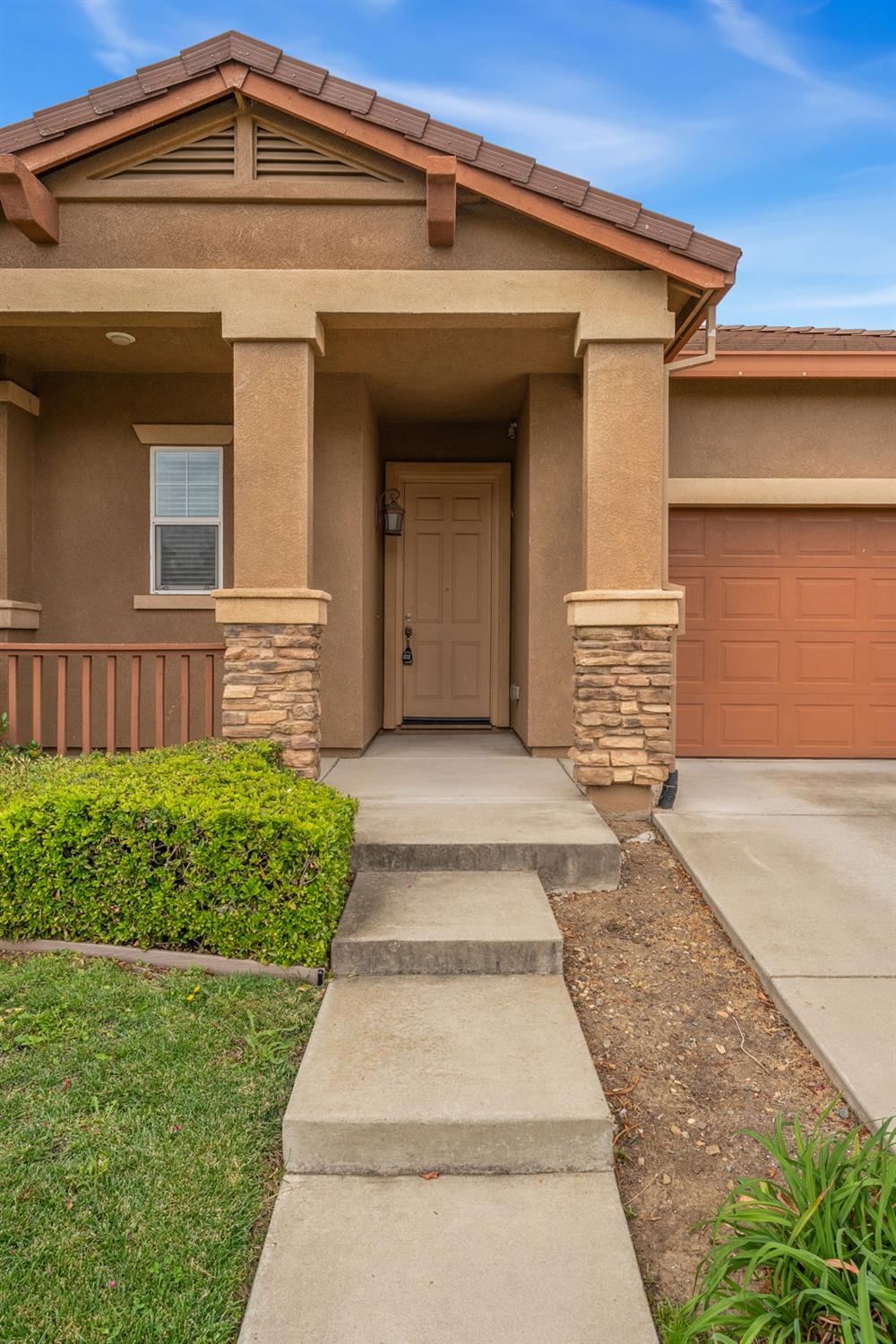 5885 Dulwich Way