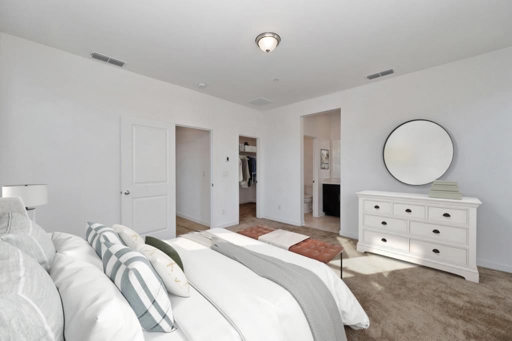 5301 E Commerce Way 42101